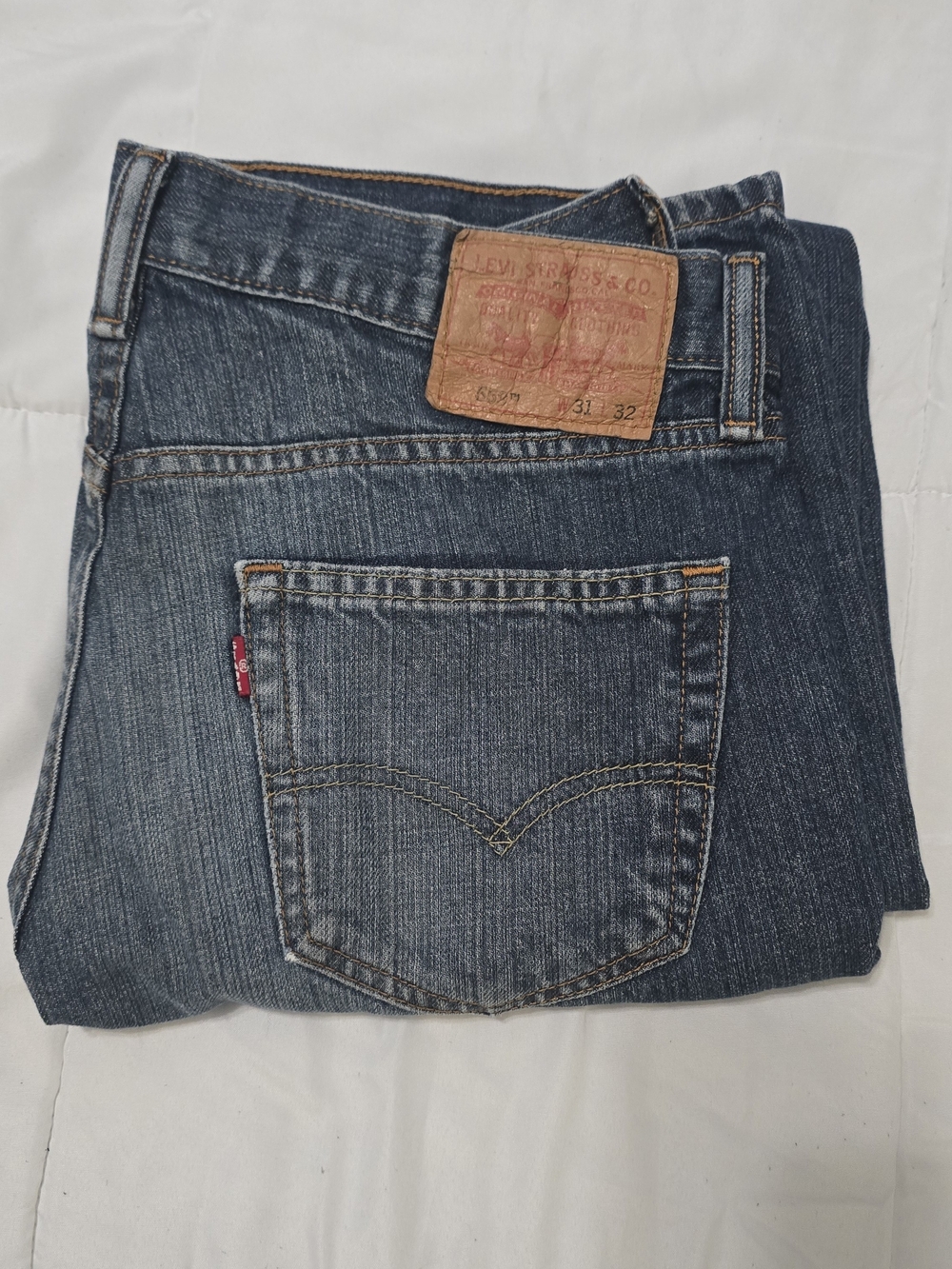 Levi's Men's Dark Blue Straight Jeans with Leather Patch